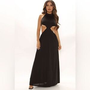 FASHION NOVA BLACK CUTOUT MAXI DRESS